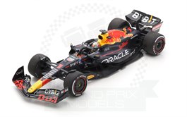 Red Bull RB18 1st Abu Dhabi 2022 #1 Verstappen 1:18