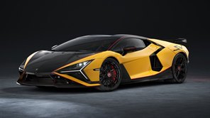 Lamborghini Revuelto SV 2026 Yellow/Black