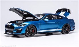 Ford Mustang Shelby GT 500 Blue/White 2022 1:18