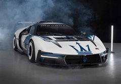 Maserati MCXtrema Press 2026 White/Blue 1:18
