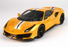 Ferrari 488 Pista 2018 Metallic Yellow 1:18