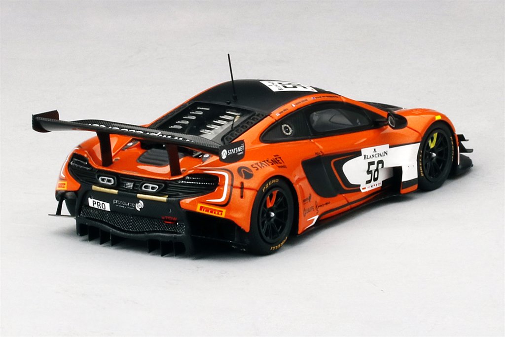 Макларен 650s gt3