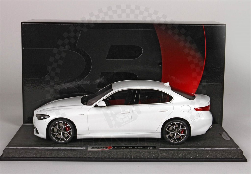 Alfa Romeo Giulia Veloce 2017 White 1 18 By Bbr Concept18